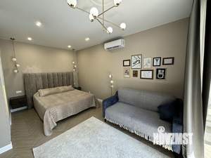 1-к квартира, посуточно, 40м2, 4/8 этаж