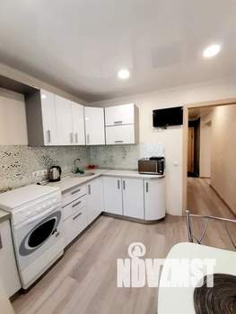 1-к квартира, посуточно, 42м2, 16/16 этаж