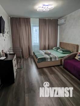 1-к квартира, посуточно, 37м2, 10/10 этаж