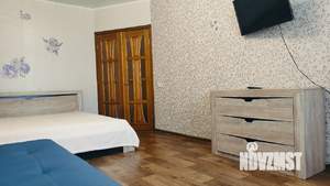 1-к квартира, посуточно, 38м2, 3/10 этаж