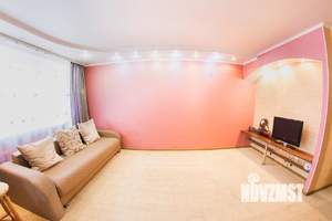 1-к квартира, посуточно, 35м2, 1/9 этаж