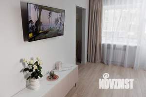 1-к квартира, посуточно, 46м2, 1/1 этаж