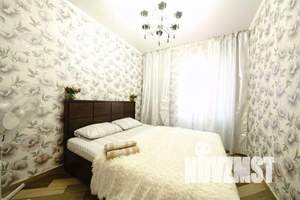 2-к квартира, посуточно, 65м2, 18/25 этаж