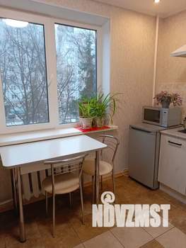 1-к квартира, посуточно, 40м2, 3/9 этаж