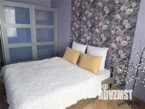 1-к квартира, посуточно, 44м2, 3/18 этаж