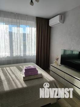 1-к квартира, посуточно, 33м2, 4/17 этаж