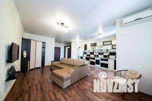 1-к квартира, посуточно, 52м2, 19/19 этаж