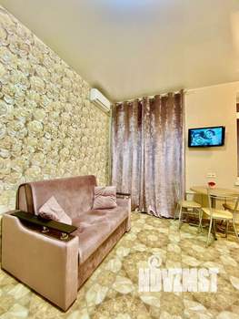 Студия квартира, посуточно, 31м2, 1/6 этаж