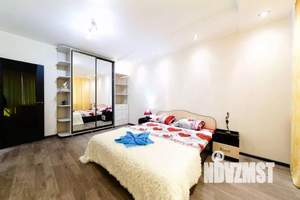 2-к квартира, посуточно, 58м2, 1/1 этаж