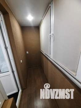 Студия квартира, посуточно, 32м2, 1/10 этаж