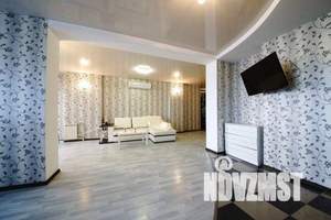 1-к квартира, посуточно, 52м2, 18/18 этаж