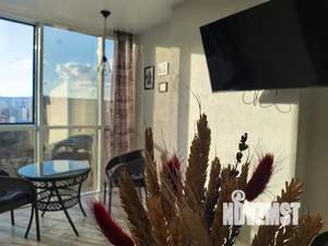 Студия квартира, посуточно, 30м2, 23/25 этаж