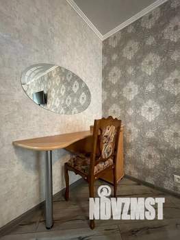 1-к квартира, посуточно, 42м2, 4/10 этаж