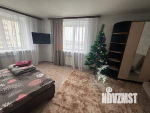 1-к квартира, посуточно, 40м2, 8/10 этаж
