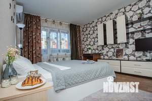 1-к квартира, посуточно, 44м2, 1/1 этаж