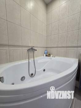 Студия квартира, посуточно, 38м2, 23/25 этаж