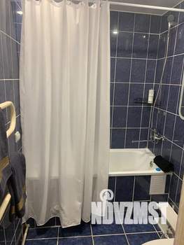 Студия квартира, посуточно, 32м2, 1/5 этаж