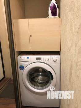 Студия квартира, посуточно, 35м2, 1/9 этаж
