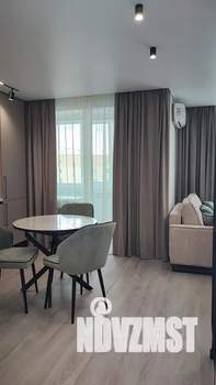 1-к квартира, посуточно, 40м2, 10/10 этаж
