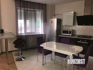2-к квартира, на длительный срок, 80м2, 1/7 этаж