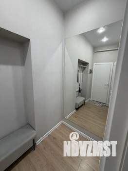 Студия квартира, посуточно, 33м2, 1/5 этаж