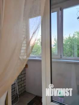 Студия квартира, посуточно, 36м2, 1/12 этаж