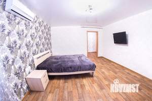 1-к квартира, посуточно, 40м2, 11/16 этаж