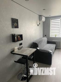 Студия квартира, посуточно, 18м2, 2/5 этаж