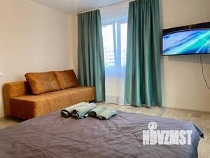 1-к квартира, посуточно, 35м2, 4/16 этаж