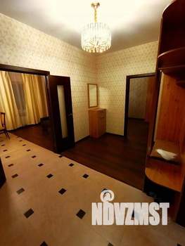 1-к квартира, посуточно, 54м2, 1/1 этаж