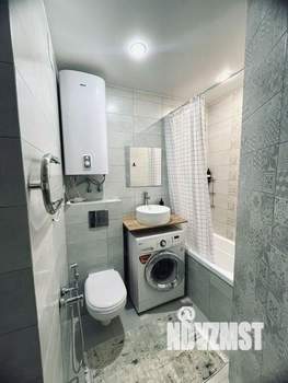 1-к квартира, посуточно, 35м2, 1/25 этаж