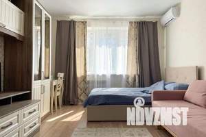 1-к квартира, посуточно, 40м2, 4/10 этаж