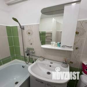 2-к квартира, посуточно, 48м2, 2/5 этаж