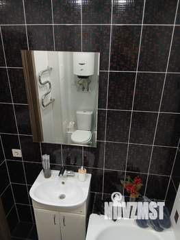 1-к квартира, посуточно, 37м2, 8/10 этаж