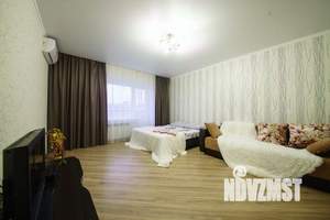 1-к квартира, посуточно, 50м2, 1/1 этаж