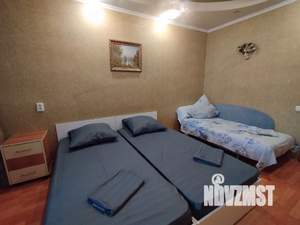 2-к квартира, посуточно, 64м2, 1/1 этаж