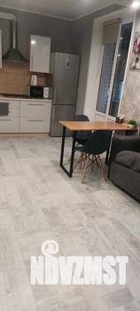 Студия квартира, посуточно, 38м2, 23/23 этаж