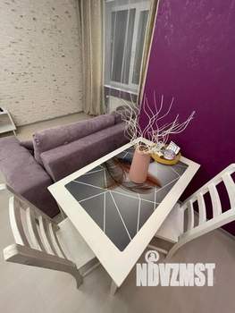 Студия квартира, посуточно, 42м2, 15/23 этаж