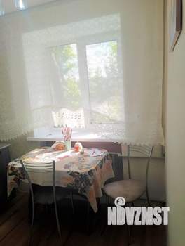 2-к квартира, посуточно, 46м2, 4/5 этаж