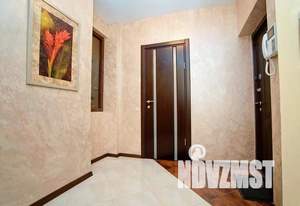 1-к квартира, посуточно, 55м2, 1/1 этаж