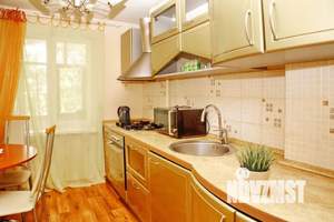 2-к квартира, посуточно, 48м2, 2/9 этаж