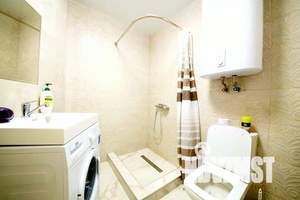 1-к квартира, посуточно, 32м2, 1/27 этаж