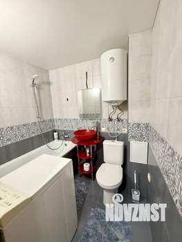 1-к квартира, посуточно, 40м2, 3/9 этаж