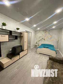 1-к квартира, посуточно, 35м2, 3/5 этаж