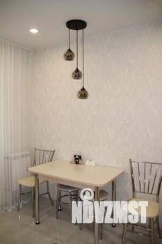 1-к квартира, посуточно, 47м2, 1/1 этаж