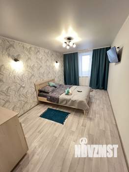 Студия квартира, посуточно, 32м2, 3/10 этаж