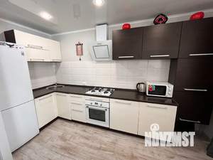 1-к квартира, посуточно, 41м2, 10/10 этаж