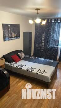 1-к квартира, посуточно, 33м2, 6/10 этаж