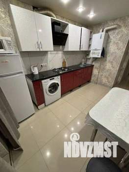 1-к квартира, посуточно, 46м2, 1/1 этаж