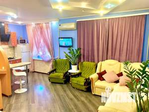 Студия квартира, посуточно, 36м2, 6/9 этаж